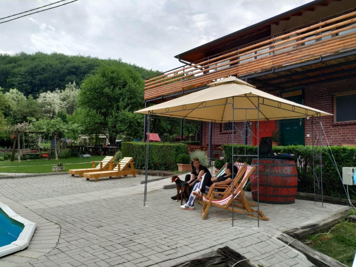 Country House Lozanjska Terasa Guest House Exterior photo