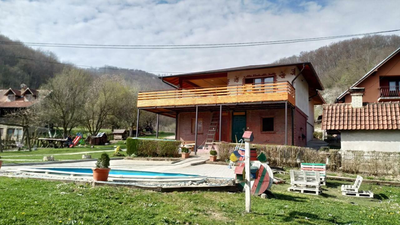 Country House Lozanjska Terasa Guest House Exterior photo